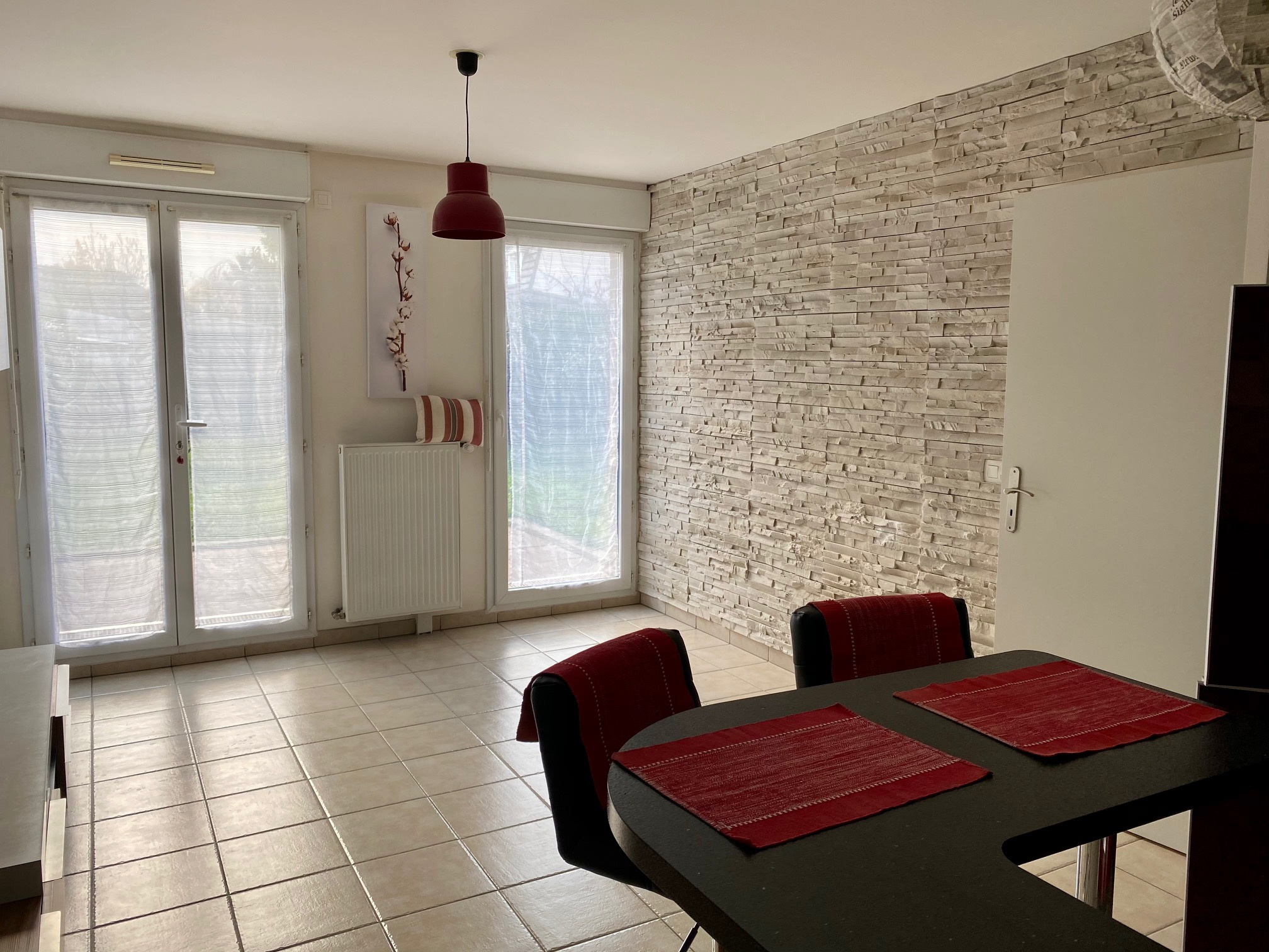 location Appartement F2  avec jardin